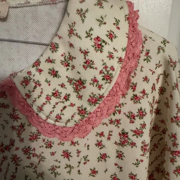 Peach Love California Ditsy Floral Slightly Cropped with Peter Pan Collar, L - Picture 3 of 8